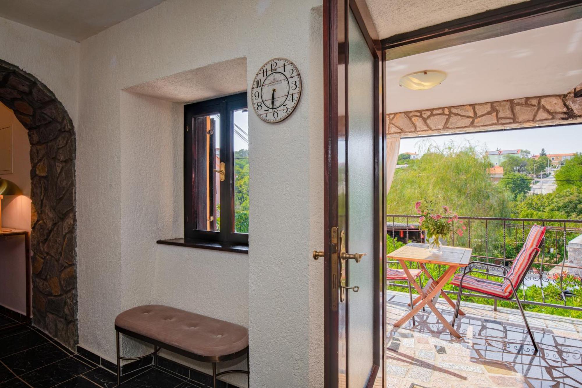 Apartments Lina Vrh  ภายนอก รูปภาพ